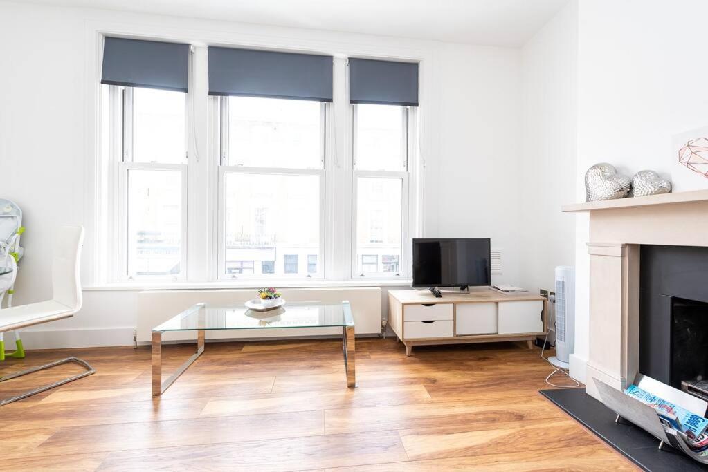 Beautiful Apartment By Hyde Park Ss2 Londres Exterior foto